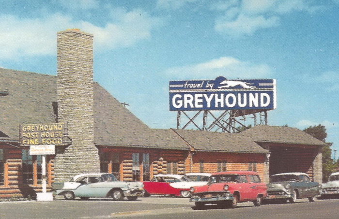 MACKINAW MICHIGAN GREYHOUND BUS